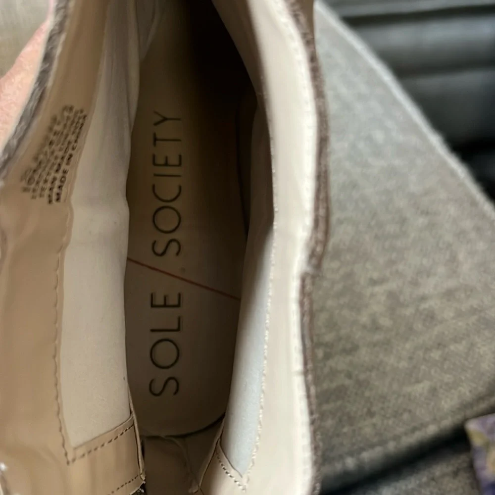 Sole Society Riverr Women's Tan Suede Block Heel Ankle Boots‎ Size 10